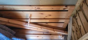 Grenenhouten twijfelaar bed 200x140 cm, gratis af te halen