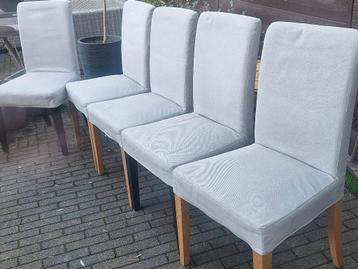 6 gratis stoelen henriksdal ikea