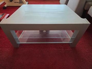 Zilvergrijs TV meubel in nette staat