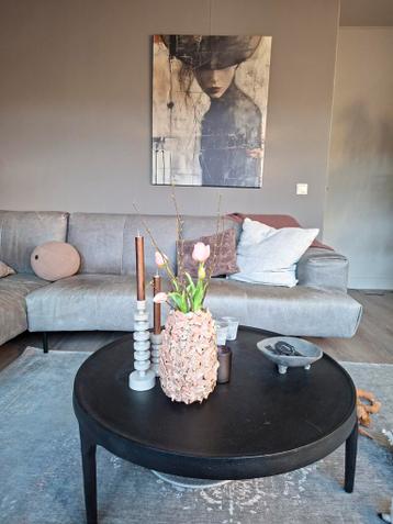 Lederen bank met lounche gedeelte  mooi voor studenten