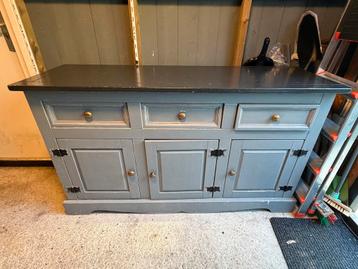 Opknapkastje - Landelijk dressoir - Gratis