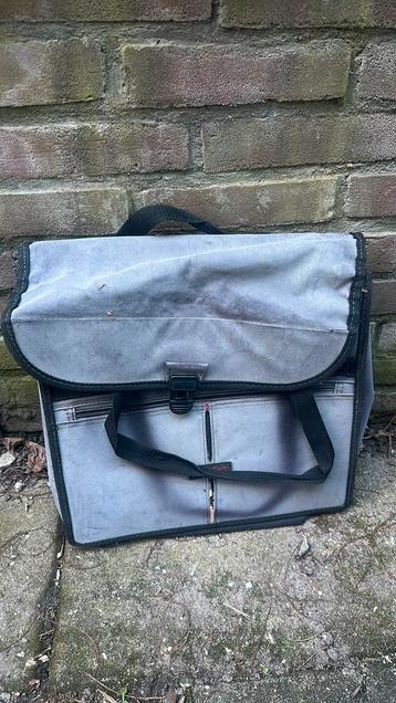 Fiets tas universeel  /tomos bijv….