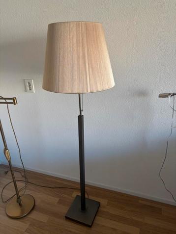 Mooie schemerlamp- gratis- ophalen zaterdagochtend 7 maart