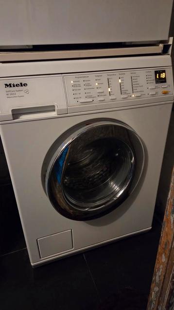 Miele W 3833 SoftCare System Wasmachine