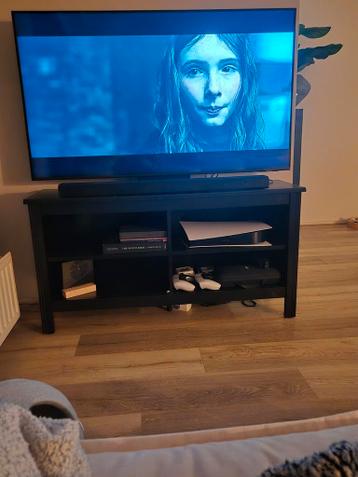 Zwart geverfd tv kastje