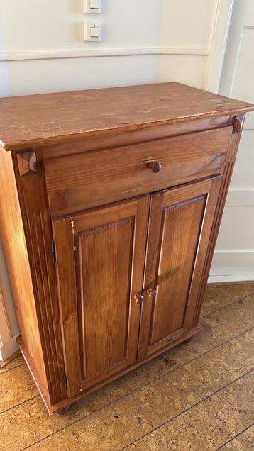 Gratis Ophalen: Houten Kastje met Lade in Leeuwarden