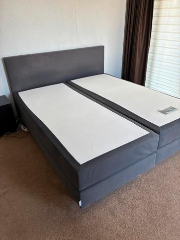 Tweepersoonsbed Dutch Dream 180x210 cm antraciet