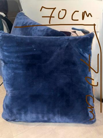 Gratis 2 kussens 70x70 cm