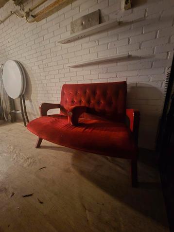 Gratis Vintage rood bioscoopbankje