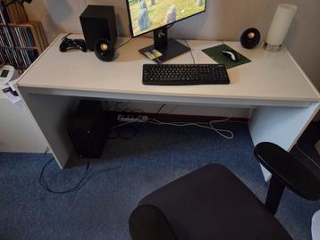 Wit bureau - 150x60 cm - Gebruikt