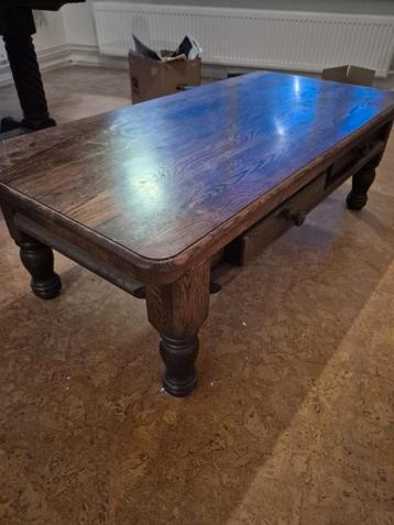 eikenhouten salontafel voor een lekkere fles witte wijn