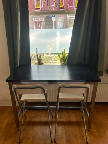 IKEA Eetkamertafel met 2 Klapstoelen - Zwart/Metaal