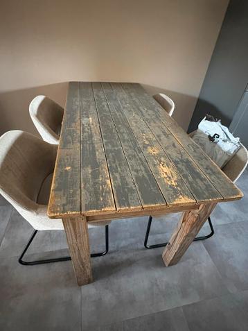 Robuuste eettafel 160x70  vandaag ophalen