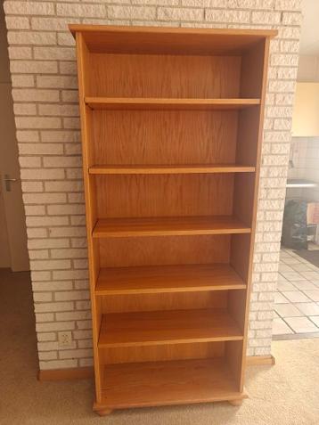 Gratis Boekenkast - 187x84x30.5 cm - Gebruikt