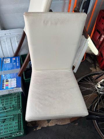 Mooie stoelen gratis ophalen, drie stuks