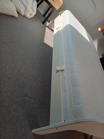 Gratis af te halen: Mooi eenpersoonsbed (wegens verhuizing)