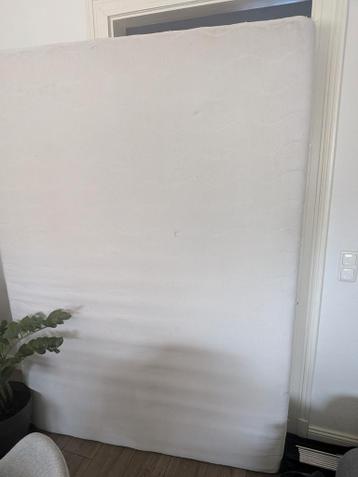 Matras 140x200x30. Gratis