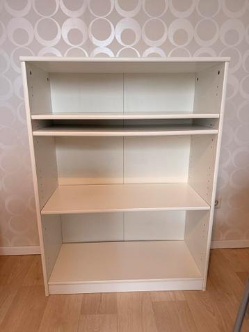 Gratis kast met planken - H109xB80xD35cm