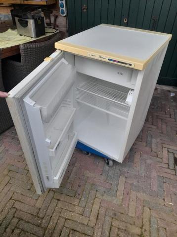 Gratis koelkast boven diepvriesje