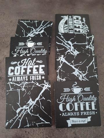 Set van 8 koffie onderzetters - Zwart/Wit marmerlook