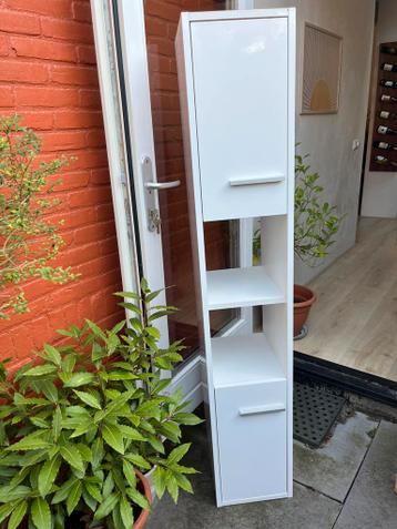 Badkamerkastjes gratis op te halen in Utrecht Zuilen