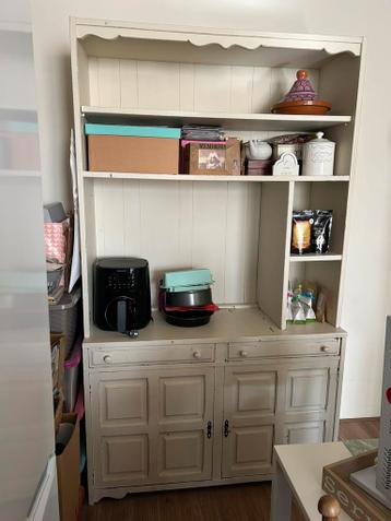 Gratis witte buffetkast