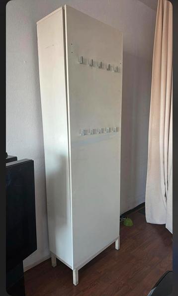 Kast mer planken (deels ijzer/hout)