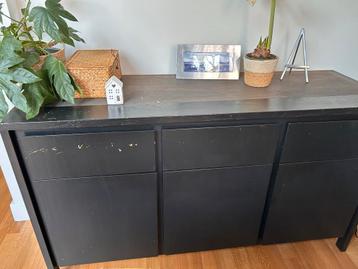 Kast met 3 lades en 3 deurtjes - Gratis ophalen