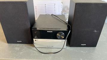 Philips radio/cd speler met 2 boxen
