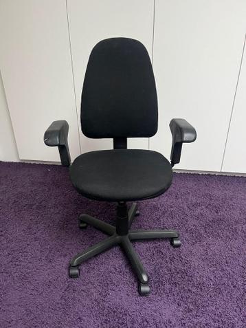 Gratis afhalen zwarte bureaustoel