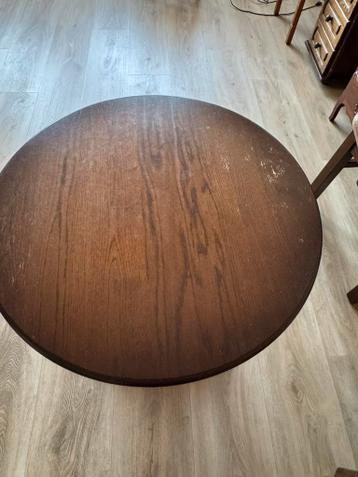 Hoogeveen, gratis ophalen: ronde eiken salontafel
