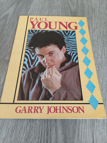 Vintage biografie PAUL YOUNG