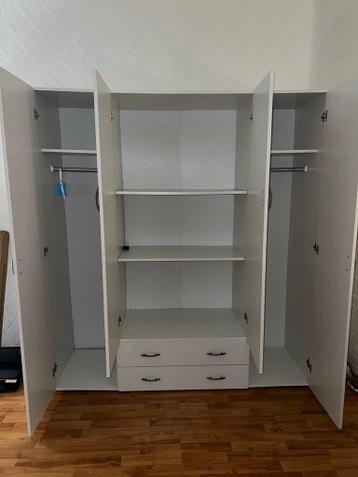 Ruime dubbelzijdige kledingkast - zelf demonteren