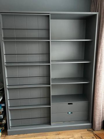 Kast met schuifdeur GRATIS AF TE HALEN