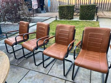 4 eetkamer stoelen - Zie info