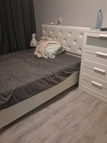 Gratis bet met matras. Met opbergbox