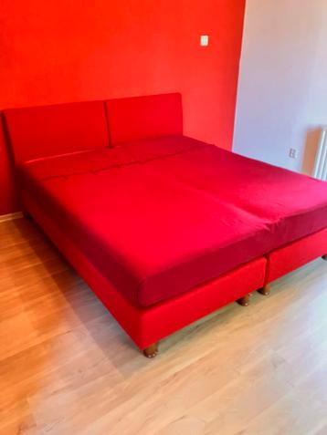 Boxspring bed  - Ophalen voor donderdag