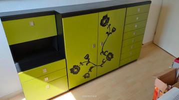 Vintage jaren 70 nachtkast, ladenkast en opbergkast GRATIS