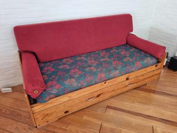 Bedbank met uitschuifbaar bed