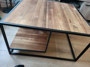 Salontafel industrieel design, hout en metaal