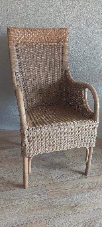 Rieten fauteuil