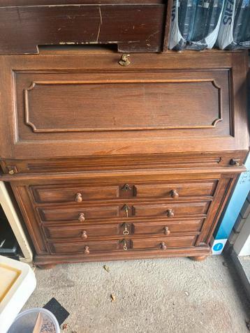 Eikenhouten secretaires gratis