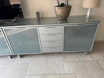 dressoir dressoirs Gratis af te halen met glasplaat 3 stuks