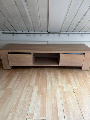 TV-meubel gratis