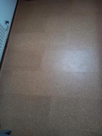 Laminaat met kurkmotief - 9,6 m2 (deels ongebruikt)