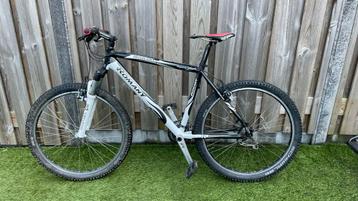 Romany Mountainbike - Zwart/Wit, Rock Shox vering