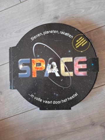 Space: Sterren, planeten, raketten