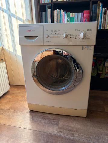 Bosch Maxx 1200 Wasmachine - Scharnier defect, werkt verder