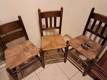 3 stoeltjes biezen matten