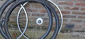 Gratis: wielenset 26 inch batavus.